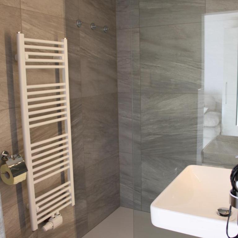Panorama Appartements Mora - 3 Edelweiß Superior - One-Bedroom Apartment with Balcony and Panoramic View (2-4 People) - 43