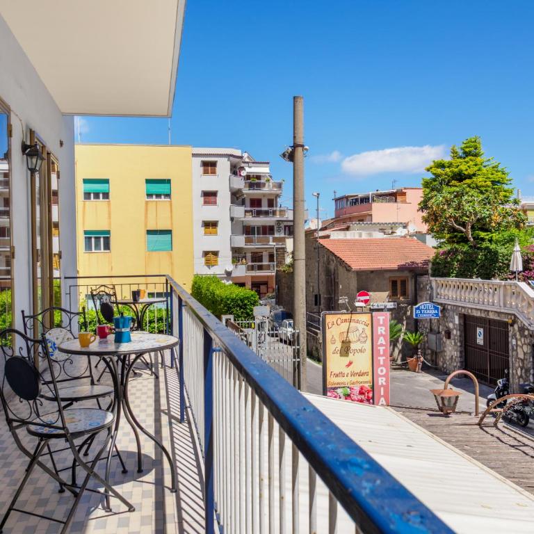 Marano Apartment - Bright 3 Bedrooms in the Center - Three-Bedroom Apartment - 41