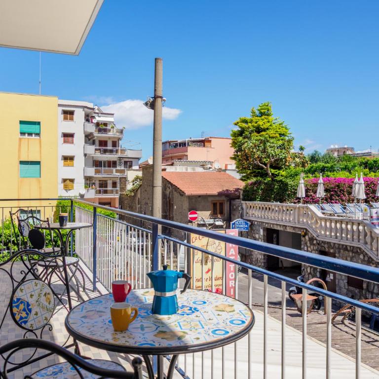 Marano Apartment - Bright 3 Bedrooms in the Center - Three-Bedroom Apartment - 39