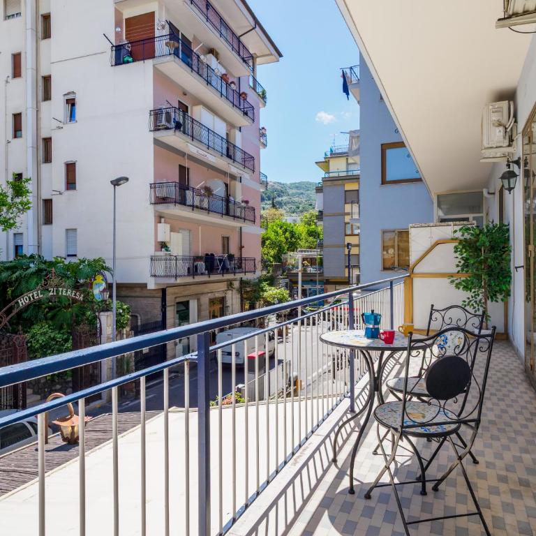 Marano Apartment - Bright 3 Bedrooms in the Center - Three-Bedroom Apartment - 12