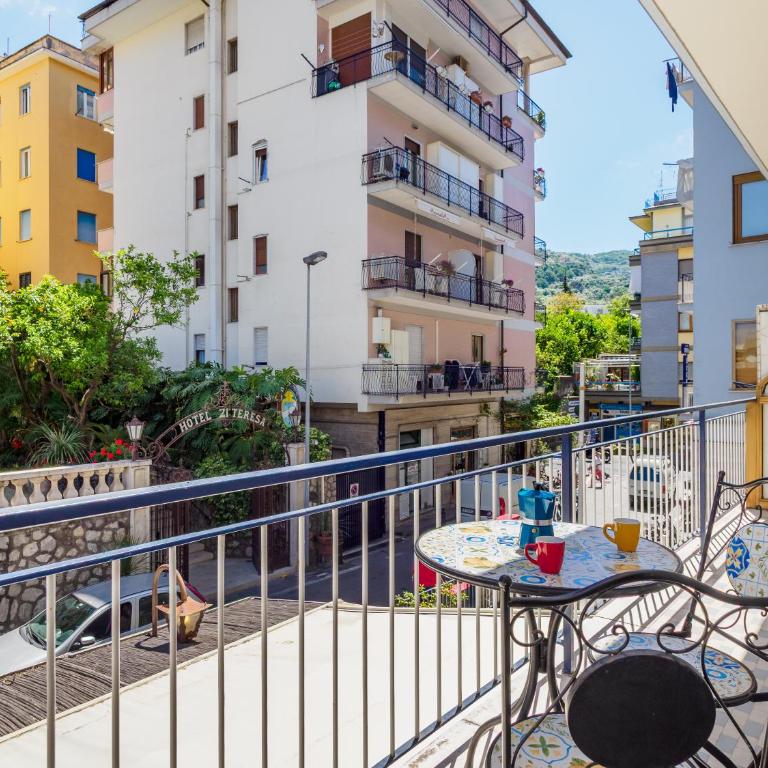 Marano Apartment - Bright 3 Bedrooms in the Center - Three-Bedroom Apartment - 40