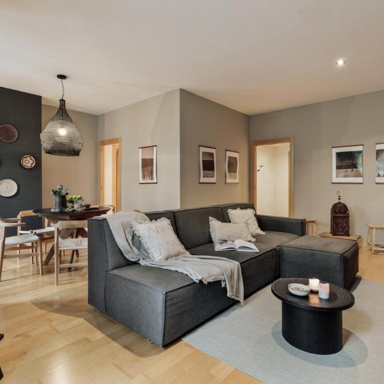 Spacest - Carrer del Consell de Cent A - Apartment - 1