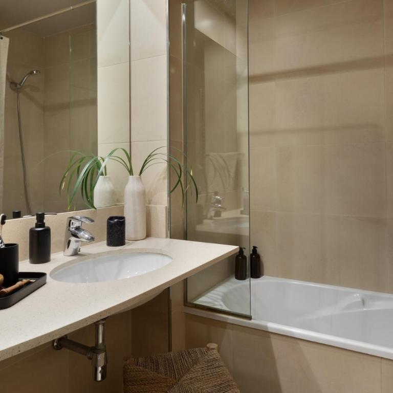 Spacest - Carrer del Consell de Cent A - Apartment - 20