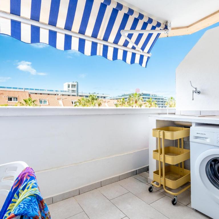 Playa Honda 311, heart of Las Americas, pool view - One-Bedroom Apartment with Balcony - 27