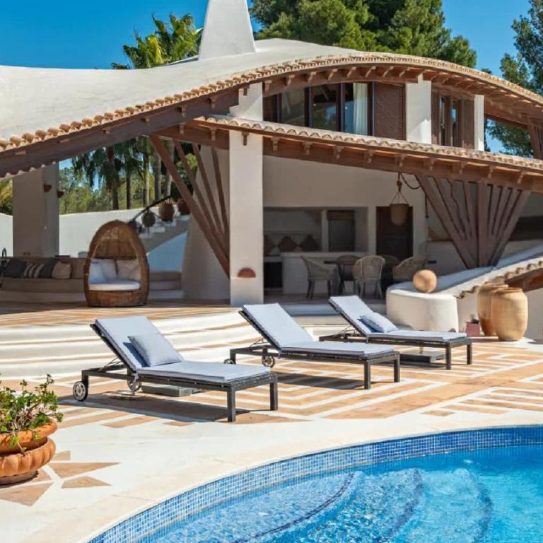 A unique architectural villa - Villa - 18
