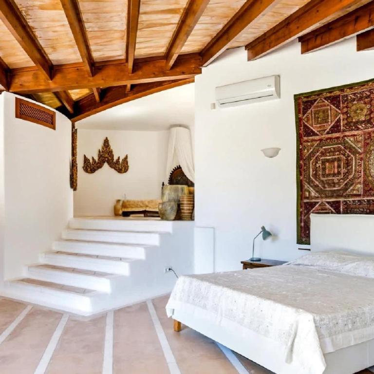 A unique architectural villa - Villa - 24