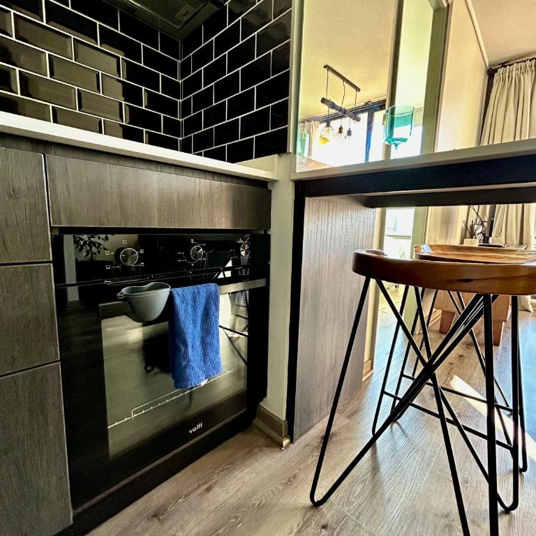 Diseño Minimalista & Vista al Mar - Apartamento de 1 dormitorio - 10