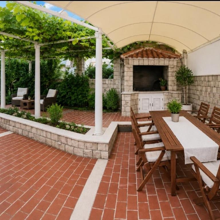 Apartman Taraca Villa Knezevic - Apartman sa Pogledom na Vrt - 15