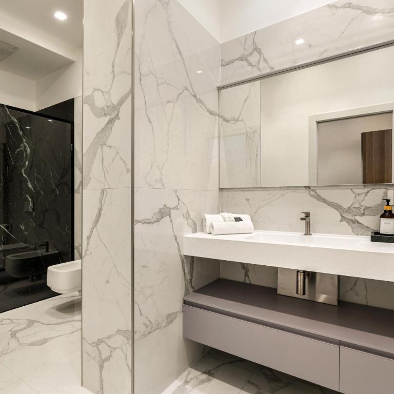 Royal Duomo Residence by Aura Luxury Collection - Appartamento con 3 Camere da Letto e Vista Lago - 19