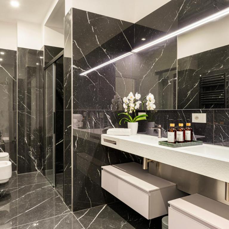 Royal Duomo Residence by Aura Luxury Collection - Appartamento con 3 Camere da Letto e Vista Lago - 22