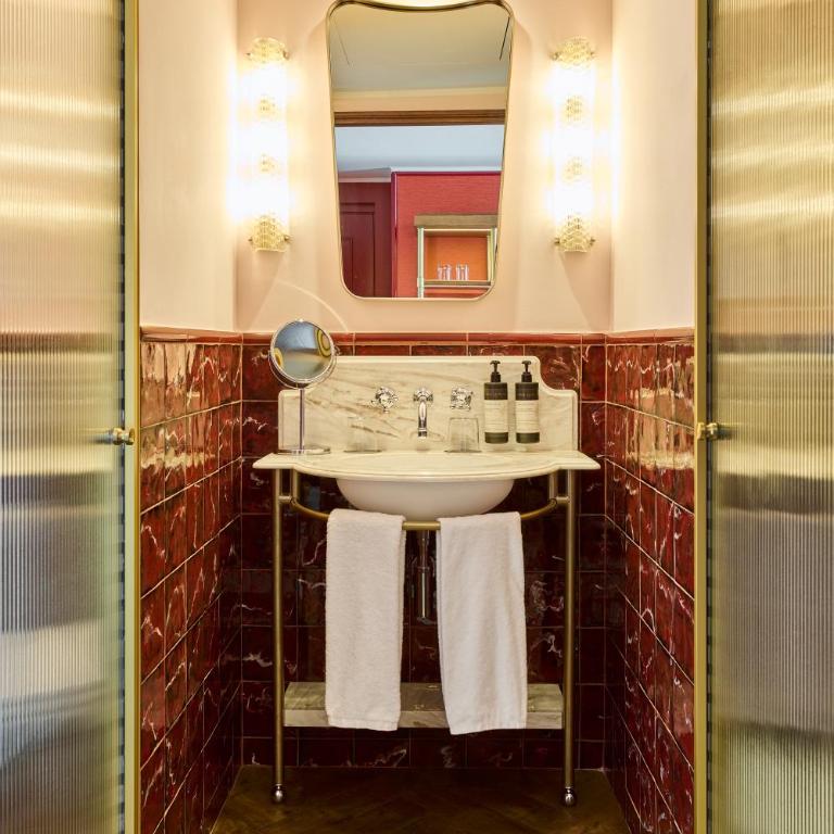 Hotel España Ocean Drive - Newly Renovated - Deluxe Room with Terrace - 6