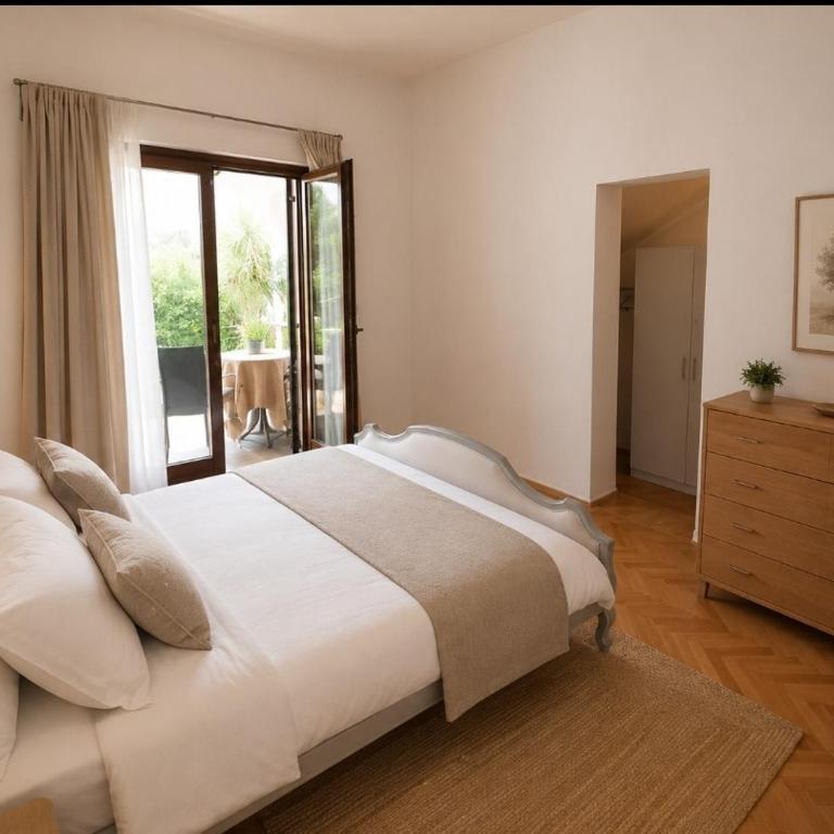Apartman Taraca Villa Knezevic - Apartman sa 1 Spavaćom Sobom i Pogledom na Vrt - 5
