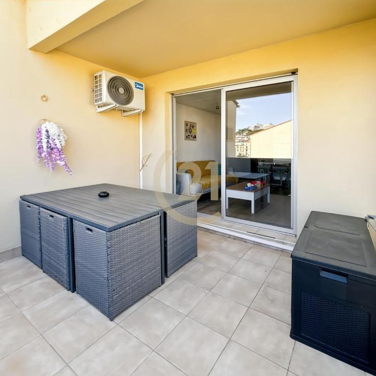 Duplex moderne proche plage, port et centre-ville - Apartment mit 2 Schlafzimmern - 11