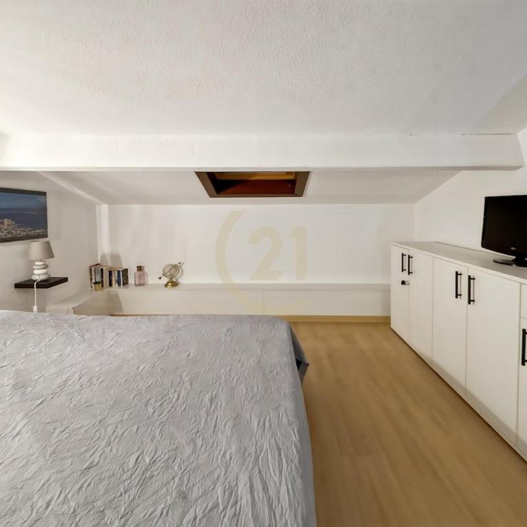 Duplex moderne proche plage, port et centre-ville - Apartment mit 2 Schlafzimmern - 24