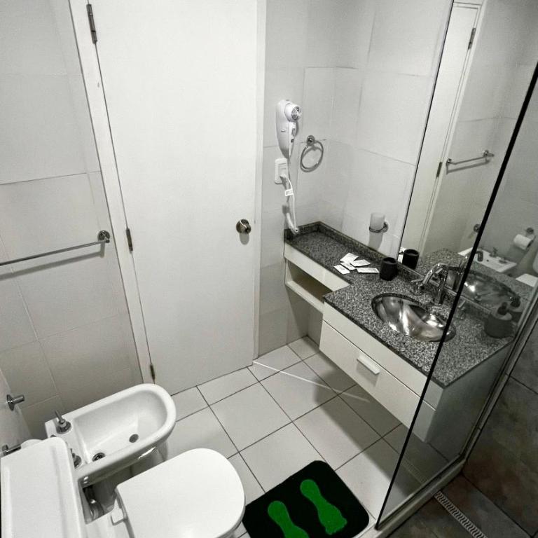Alquiler Departamento Ameghino - One-Bedroom Apartment with Balcony and City View - 12