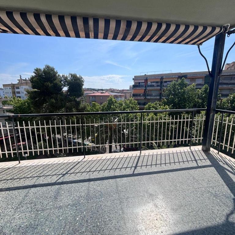 Auriga side view - Apartment with View - 27