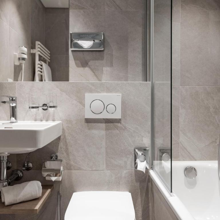 Hotel Suisse - Chambre Double - 12