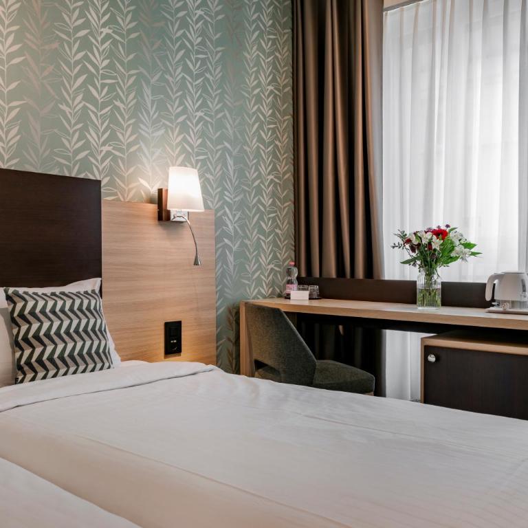 Hotel Suisse - Chambre Lits Jumeaux - 7