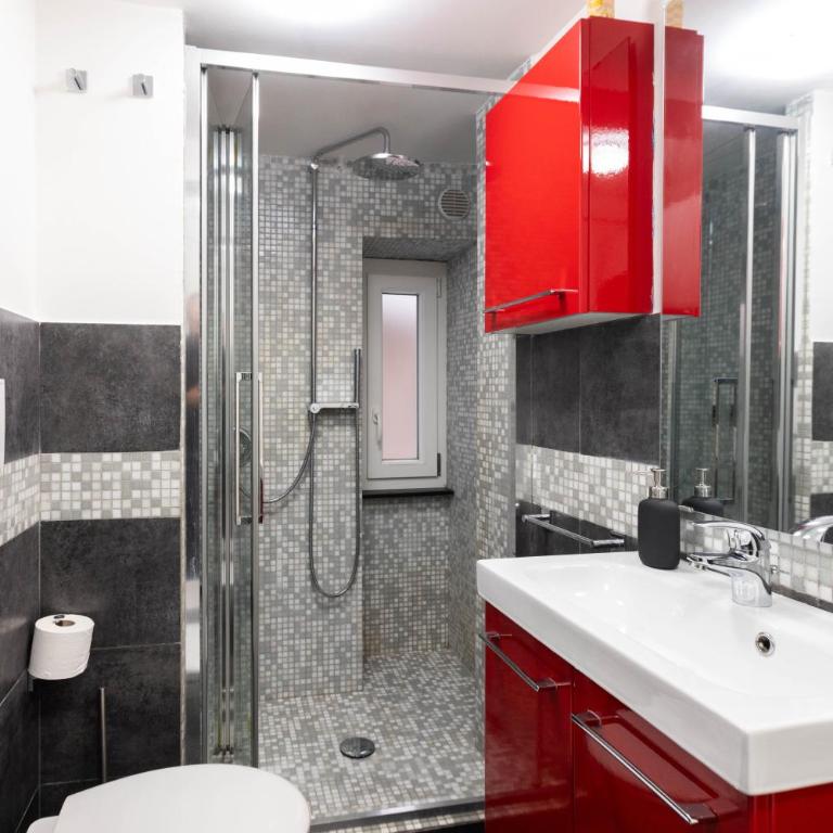 Genoa Old Town Suite Centro Storico - Appartamento con 2 Camere da Letto - 15
