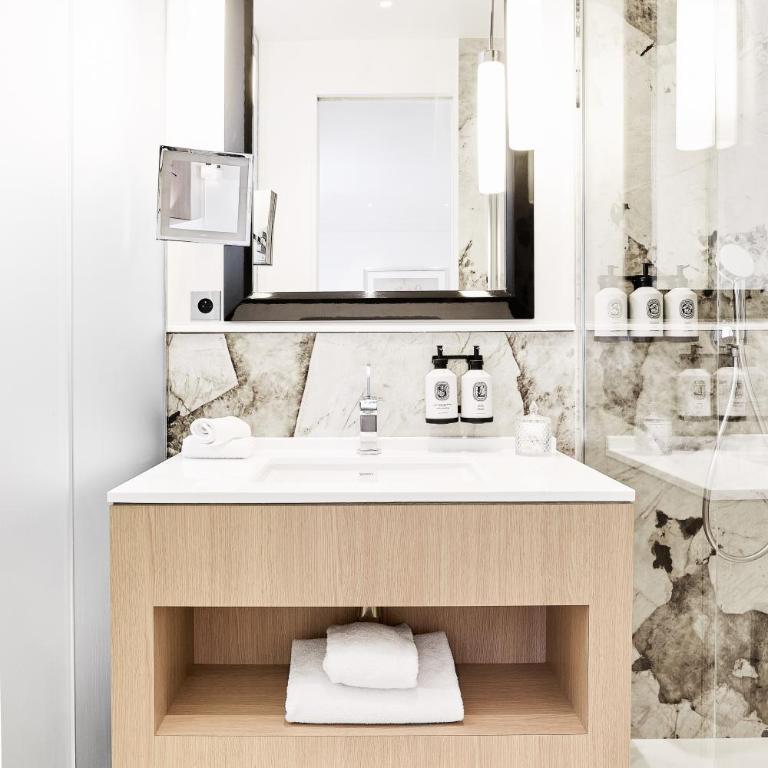Grand Hôtel Du Palais Royal - Chambre Supérieure - 3