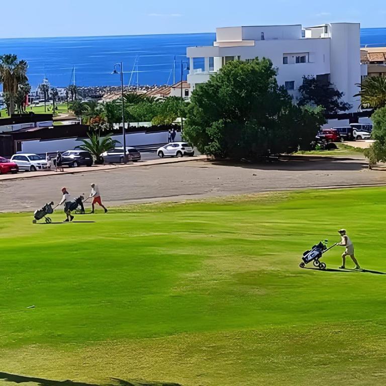 Leo Frente & Amarilla Golf - Room #1651354801 - 9