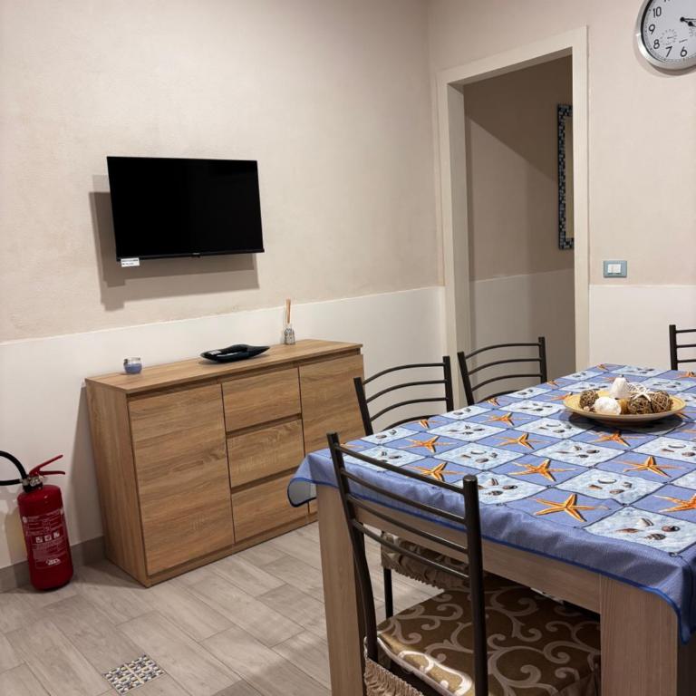 Vacanze a 2 passi dal mare - Appartamento con 2 Camere da Letto - 3