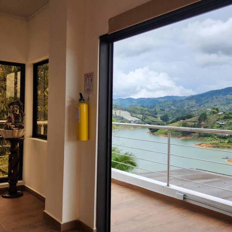 Private Villa El Peñol - Jacuzzi & Reservoir Views - Villa - 23