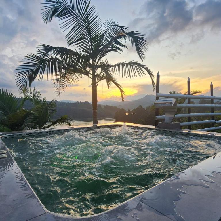 Private Villa El Peñol - Jacuzzi & Reservoir Views - Villa - 9
