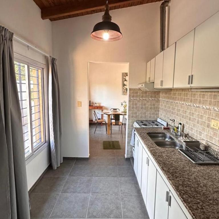 LOS SUIZOS SUITES - Aeropuerto Internacional, Universidad Siglo 21 y Blas Pascal, Sanatorio Allende y Hospital Privado, Estadio Kempes y Chateu, Quorum, Mujer Urbana, Complejo Ferial Córdoba - Apartamento de 2 dormitorios - 14