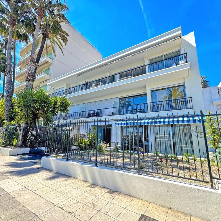 CARIATIDES STUDIO - PROMENADE HOLIDAY - Studio - Vue sur Mer - 15