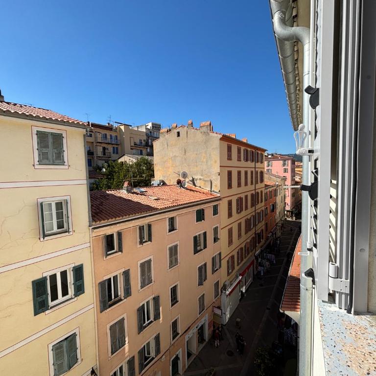 Studio centre-ville rue fesch 26 - Studio-Apartment - 10