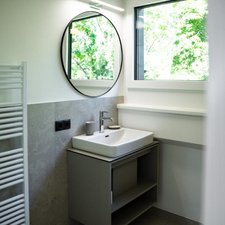 Blackhome Innsbruck City Center - Superior Apartment mit 2 Schlafzimmern - 12