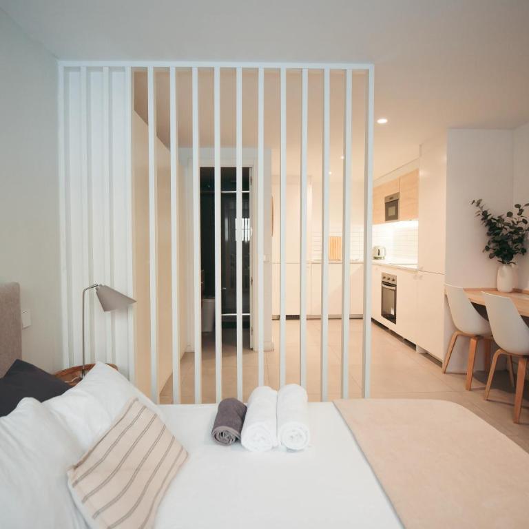 Trees Matadero Apartments - One-Bedroom Apartment - 11