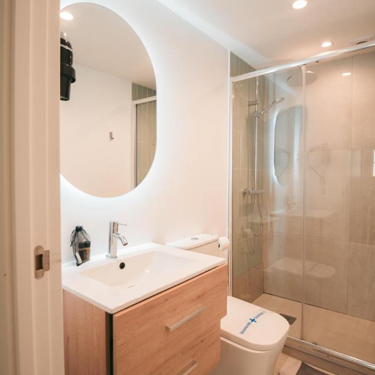 Trees Matadero Apartments - One-Bedroom Apartment - 1