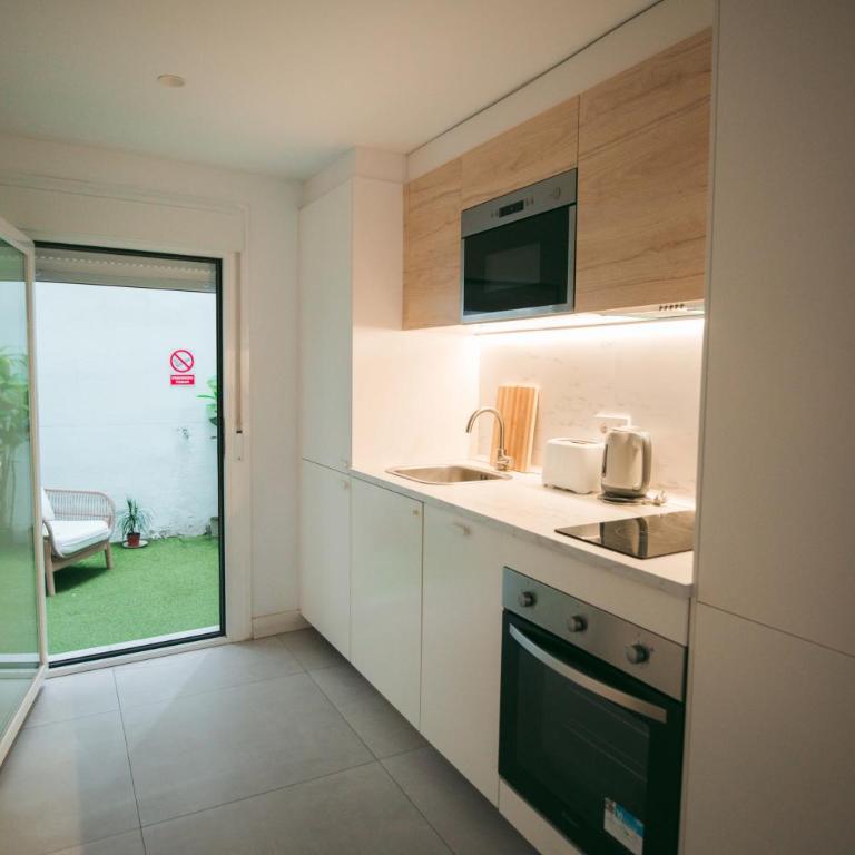 Trees Matadero Apartments - One-Bedroom Apartment - 9