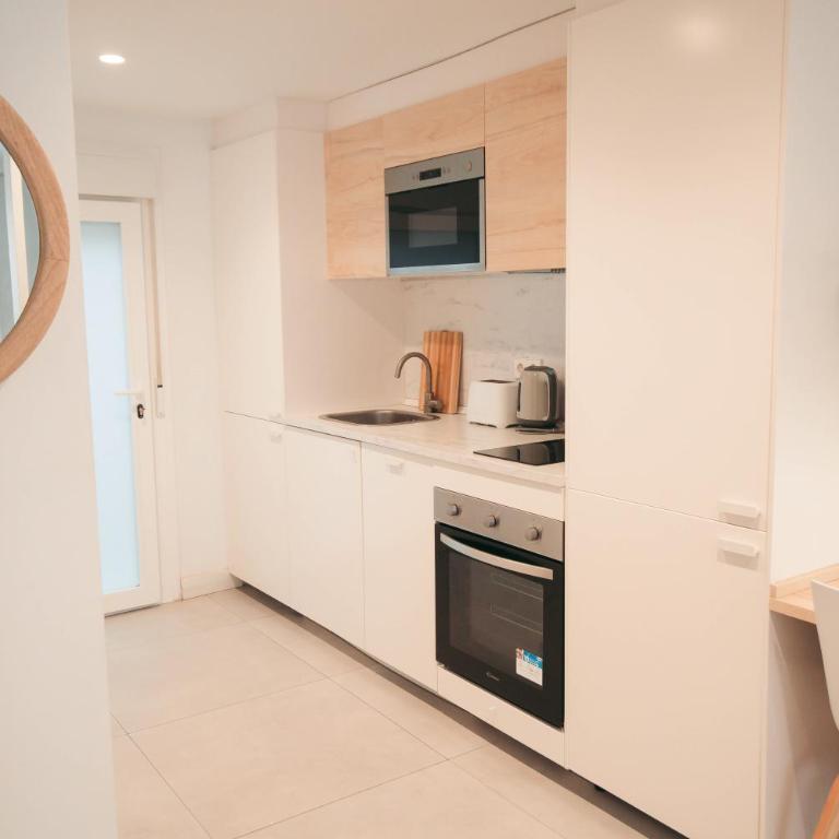 Trees Matadero Apartments - One-Bedroom Apartment - 12