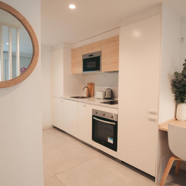 Trees Matadero Apartments - One-Bedroom Apartment - 7