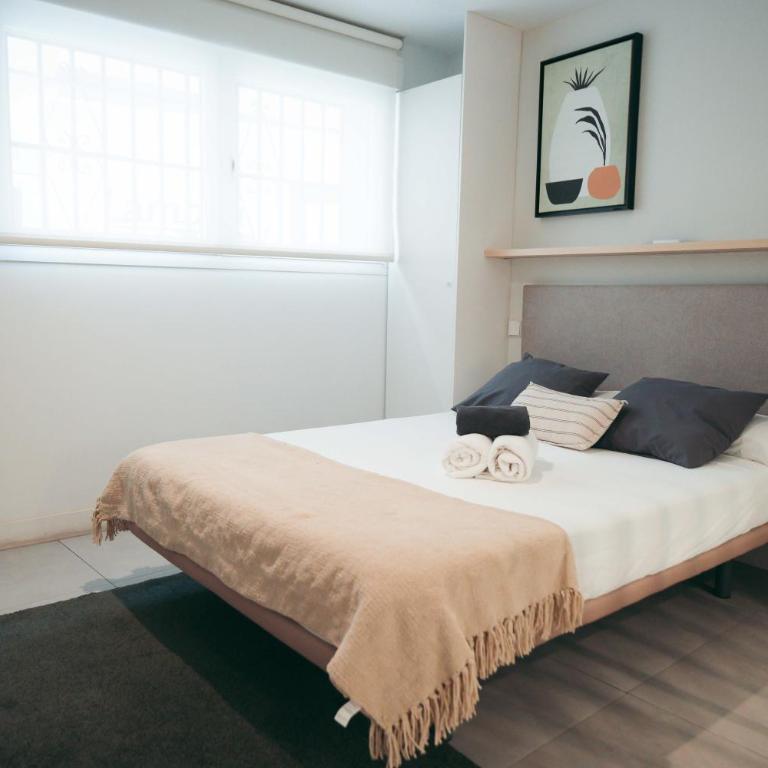 Trees Matadero Apartments - One-Bedroom Apartment - 12