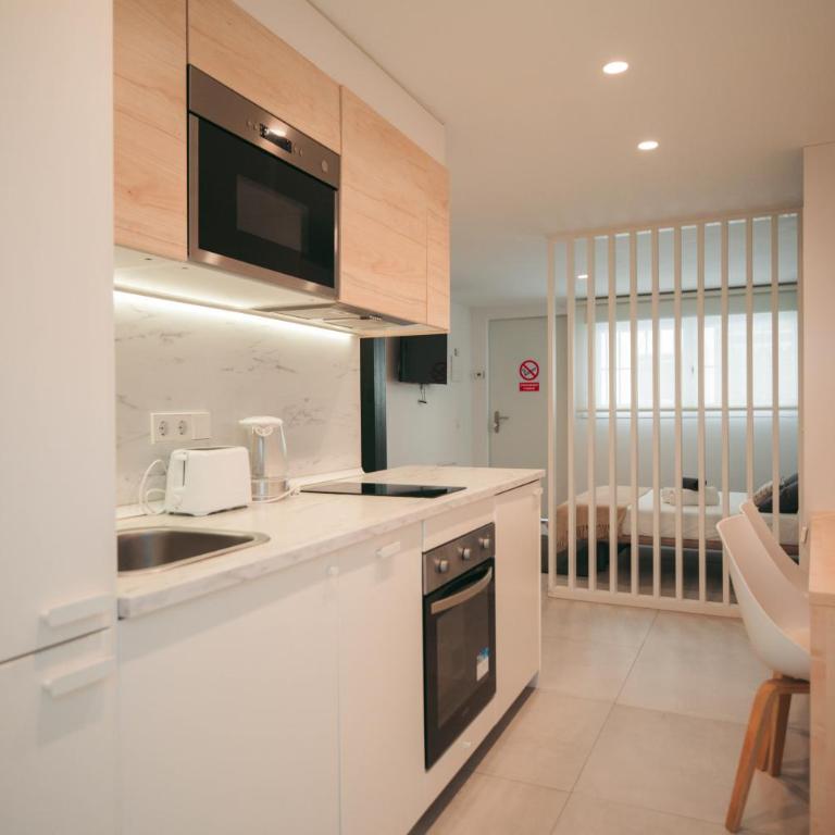 Trees Matadero Apartments - One-Bedroom Apartment - 6
