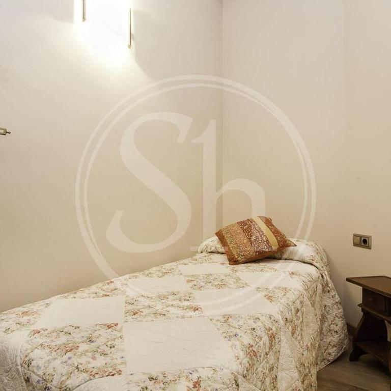 Practico apartamento en Gracia - Two-Bedroom Apartment - 8