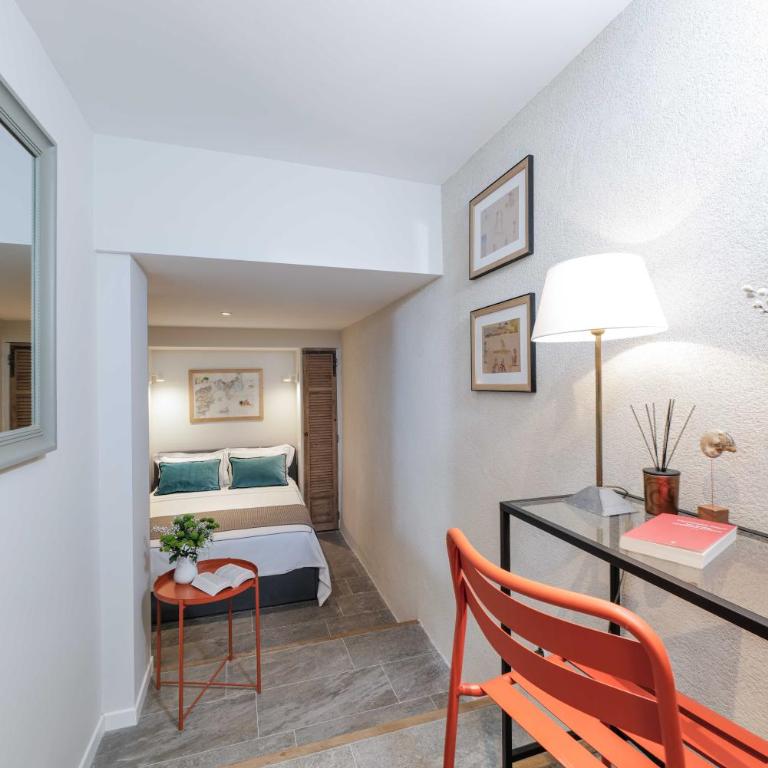 Maison entière à 100m de la mer - Maison 2 Chambres - 11