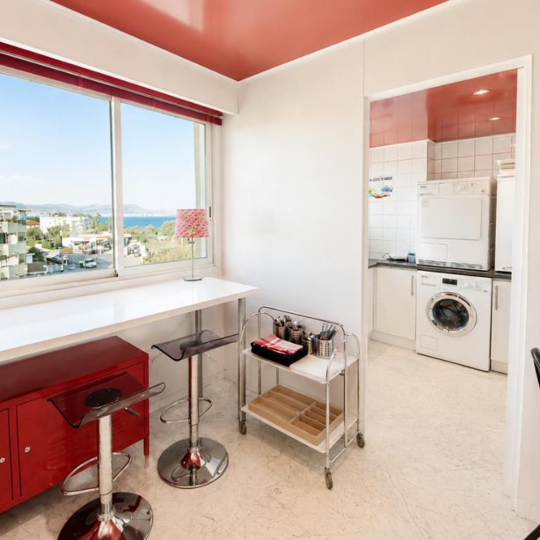 Penthouse - panoramic sea-view rooftop, Port Vauban - Apartment mit Meerblick - 20
