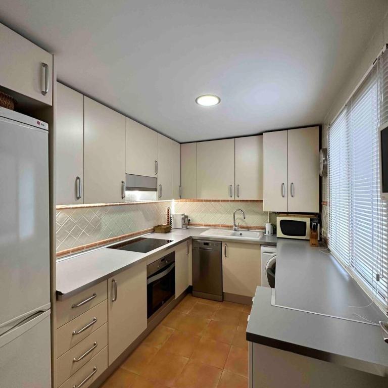 Apartment in Albayzin with Views - Two-Bedroom Apartment - 16