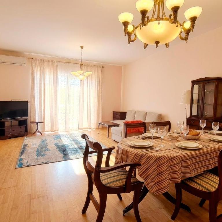 Villa Allende - Two-Bedroom Suite - 10