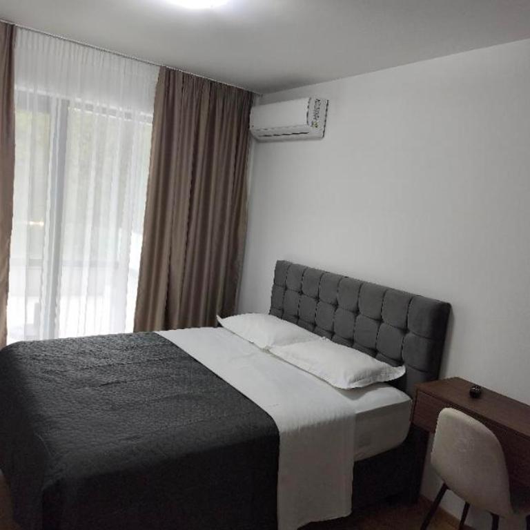 Sound of Silence Apartments - One-Bedroom Apartment - 19