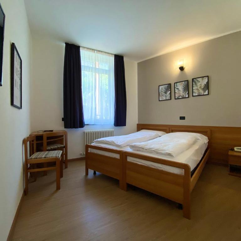 Hotel Alberello - Varone - Camera Economy Matrimoniale/Doppia con Letti Singoli - 1
