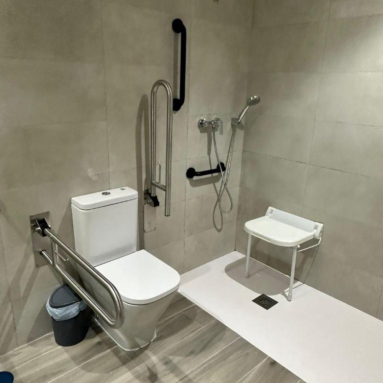 Iberian Residences - Studio - Disability Access - 5
