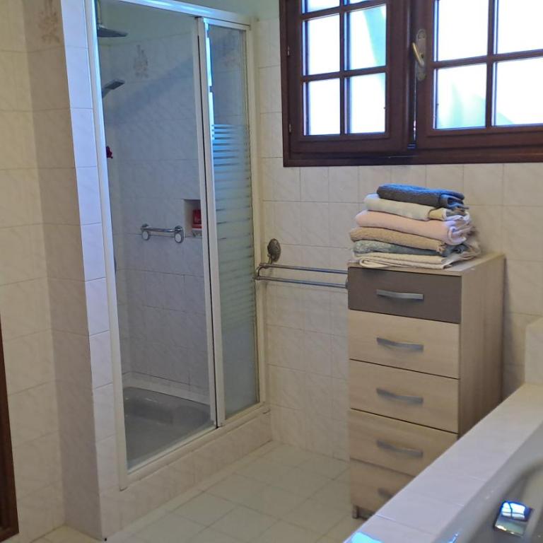 Chez tatie Jacqueline - Maison 3 Chambres - 21