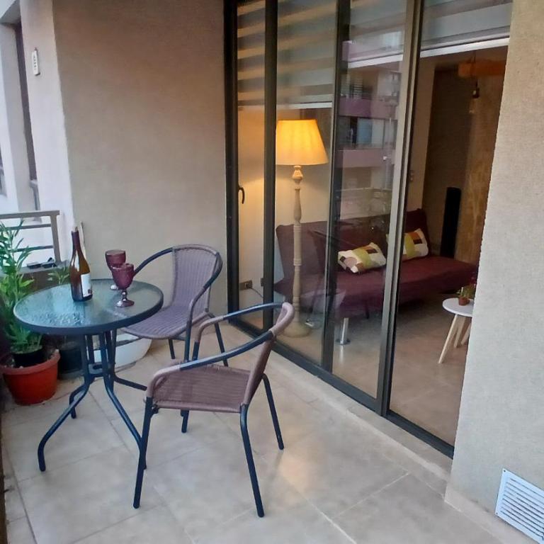 Depto familiar cerca Ruta 5 , Wi-Fi y estacionamiento - Apartamento de 2 dormitorios - 17