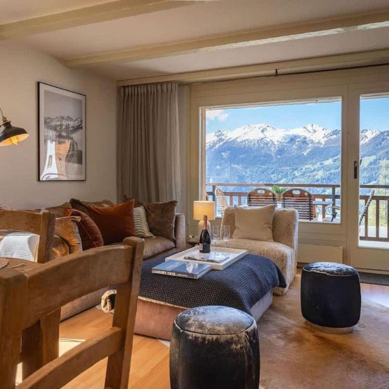 3BR Central Pool Sauna Gym & Views - Appartement - 1